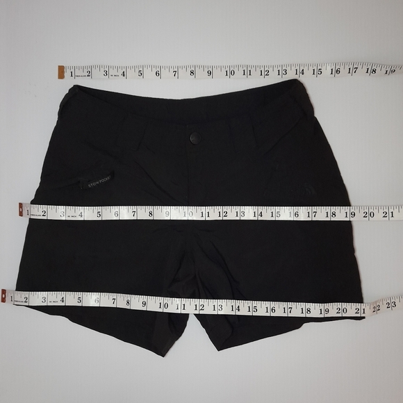 ● The North Face | Horizon Eva Cargo Shorts - Picture 9 of 15
